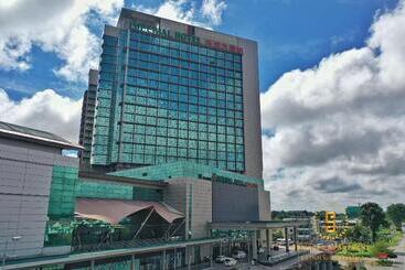 Otel Serviced Apartment @ Imperial Suites Kuching