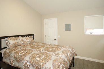 קוטג'' Big Bear 4 Seasons Two