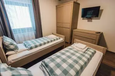 Aamiaismajoitus (B&B) Madarasi Gyopár Panzió
