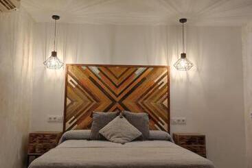 Hostal Restaurante La Mancha