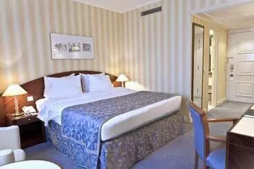 هتل Le Châtelain