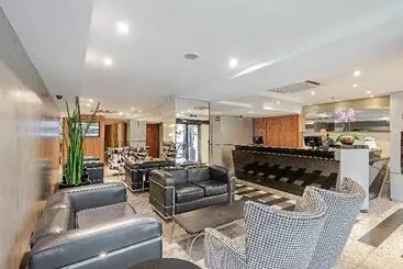 Отель Slaviero Curitiba Batel