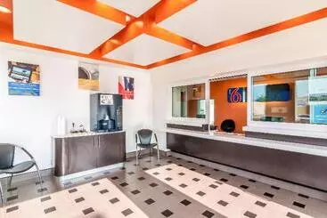 Motel 6 Bell Gardens