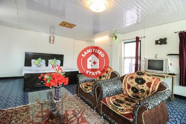 펜션 Oyo Home 71709 Elegant Homestay Bhimtal