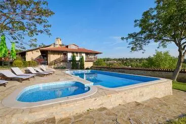 ホテル Villa Arbanashki Han