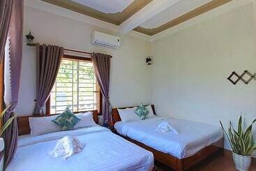 Apart Hotel Cong Man Homestay Cham Island