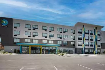 ホテル Tru By Hilton Warsaw