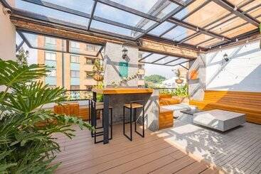 هتل Casa Santafe   Coliving