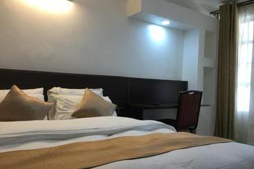 בית מלון כפרי Oriental Palace