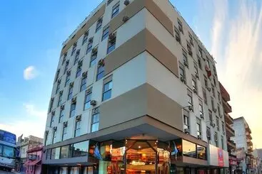 Provincial Plaza Hotel