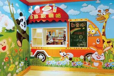 هتل Uni Resort Mawutu