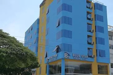 هتل Blue Star