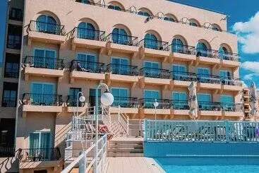 בית מלון כפרי Gillieru Harbour