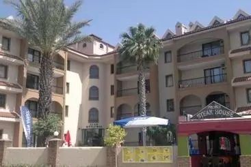 Club Meridyen Apartments