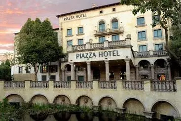 Piazza Hotel Montecasino