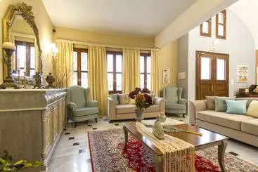 Hotel Mathios Village