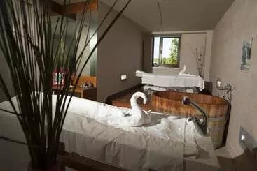 בית מלון כפרי Spa Attica21 Vilalba