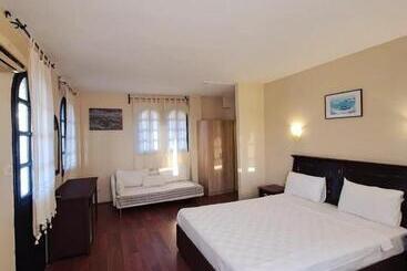 Отель Altinsaray