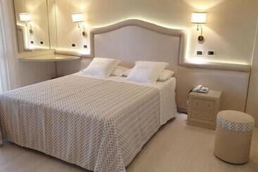 Globus, Sure Hotel Collection By Best Western