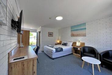 Albury Garden Court Motel