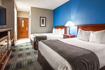 בית מלון כפרי Best Western Geneseo Inn