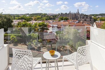 Boutique Hotel Casa Do Outeiro   Arts & Crafts