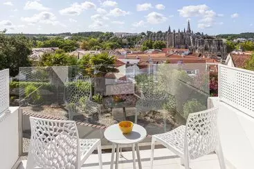 Boutique Hotel Casa Do Outeiro   Arts & Crafts