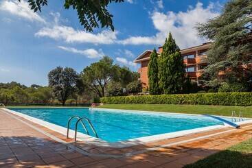 فندق Checkin Montserrat