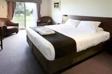 Mercure Bunbury Sanctuary Golf Resort