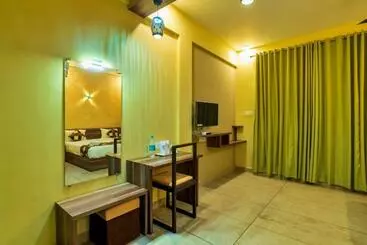 Szálloda Athirapally Riverine Suites