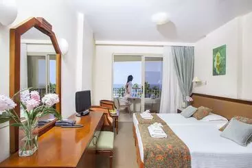 Aquamare Beach Hotel & Spa