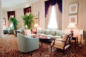 Отель Donbass Palace