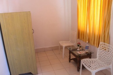 ホテル Resort Village Royal Near Calangute Beach