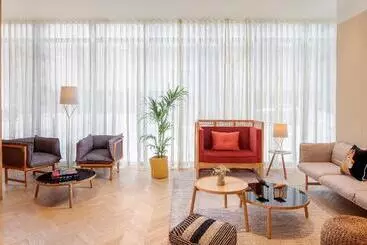 هتل آپارتمان Staybridge Suites Dubai Financial Centre, An Ihg