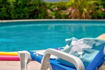 Apartamentos Llevant