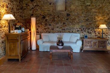 茅舍 Es Portal Restaurant I Hotel Boutique   Adults Only