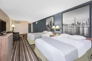 ホテル Super 8 By Wyndham Downtown Toronto