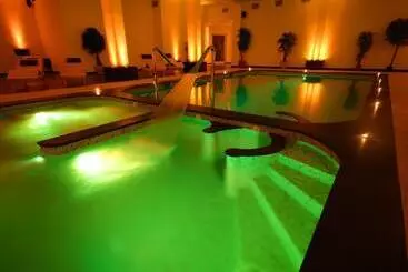 فندق Sa Rocca Sport E Resort