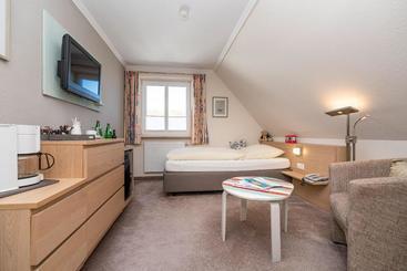 Pensionat Flippi S Hues Sued