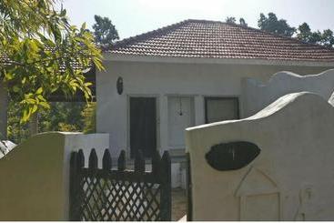 渡假胜地  The Roaring Salvan County