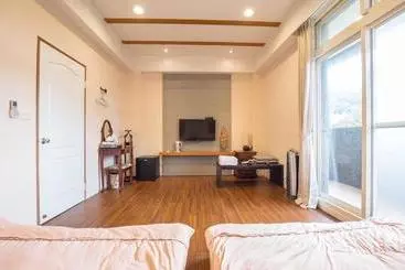 هتل Yilan Happiness Sea Homestay
