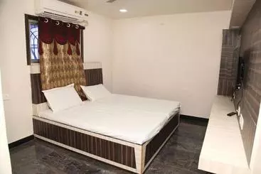 Hotel Laxmi Towers Madurai