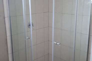 Pansiyon C  Land Guest House Meyerton