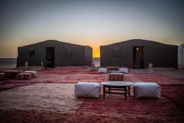 ベッドアンドブレックファースト M Hamid Bivouac   Chez Naji