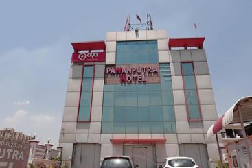 Hotel Oyo 40418 Pawanputra