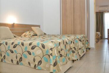 בית מלון כפרי Selenium