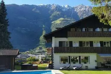 ホテル Pension Lärchenhof