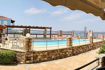 Gera Bay Studios And Apartments