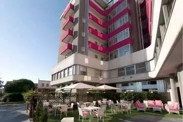 בית מלון כפרי Senb