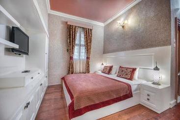 Hotel Kaleici Marina Boutique   Restaurant